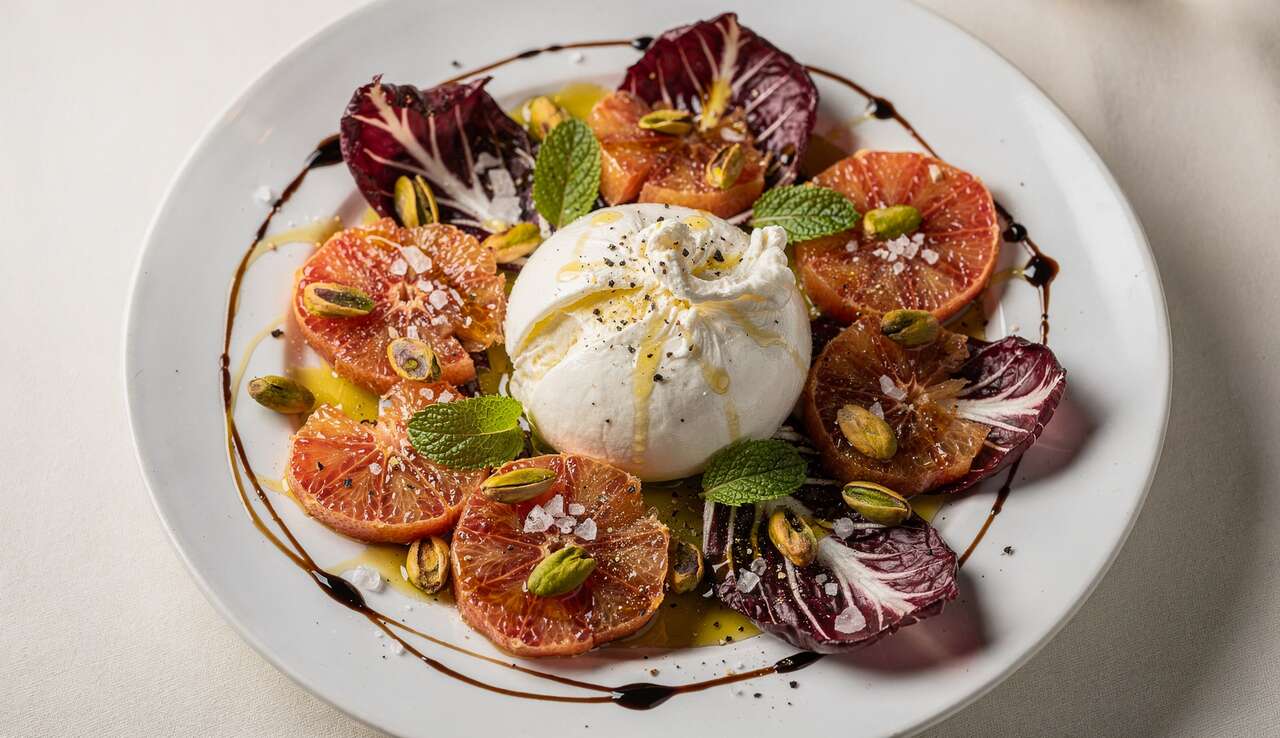 Salade Radicchio, agrume et Burrata : recette Gourmande