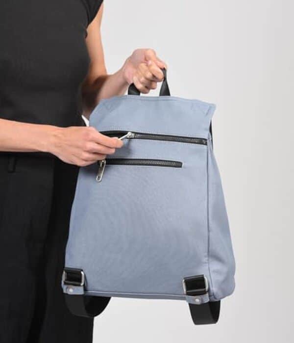 Explorez les avantages du sac à dos KCB Strong : protection antivol innovante et conception vegan éthique pour un style de vie moderne et sécurisé.
