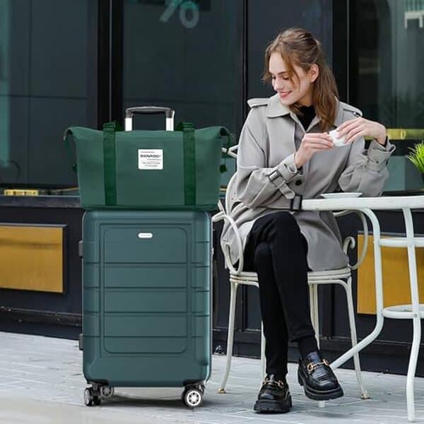 Découvrez notre test sur la valise SHOWKOO 67 cm : légèreté, durabilité et confort de voyage garantis