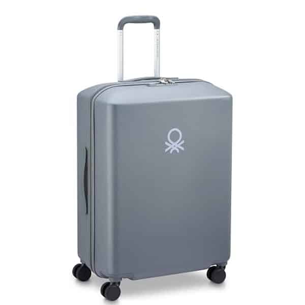 Découvrez notre comparatif détaillé entre les valises rigides DELSEY Paris et United Colors of Benetton : design, durabilité et rapport qualité-prix décryptés pour un achat éclairé.