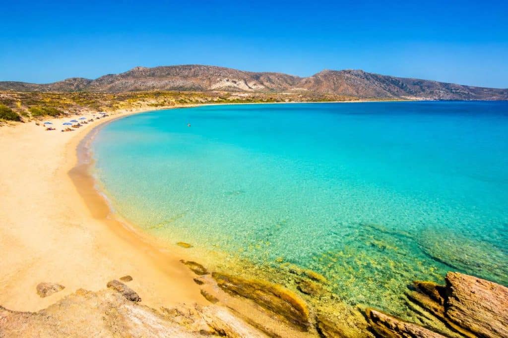 Paradis secret : explorez la plage de Simos à Elafonisos