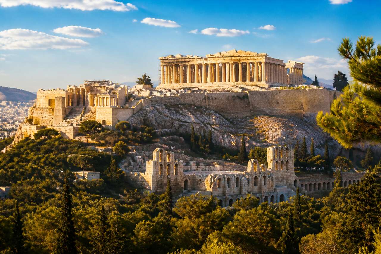 Explorer l'acropole d'athènes : un voyage à travers le temps