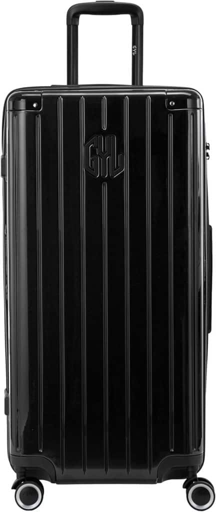Test de la valise GYL Intemporelle XXL : robustesse et design rouge